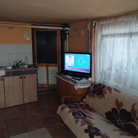 Toth Apartman Telkibánya Exterior foto