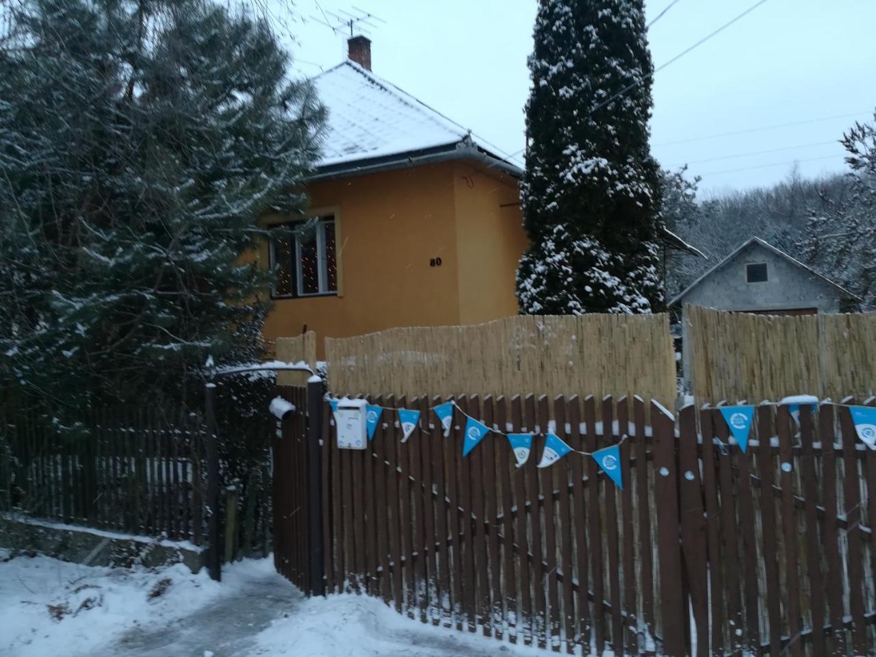 Toth Apartman Telkibánya Exterior foto